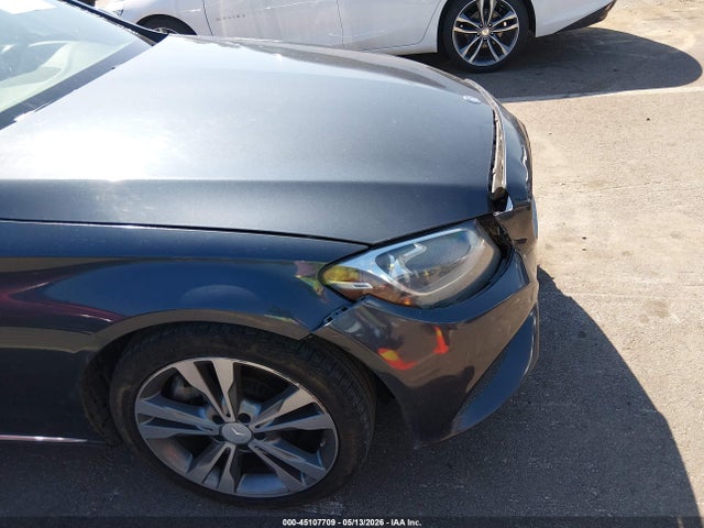 Aukcja sprzedaży 2016 Mercedes-benz C 300, vin: 55SWF4JB1GU106323, numer aukcji: 45107709