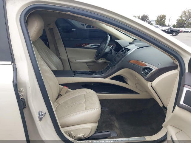 45107712 :رقم المزاد ، 3LN6L2G92ER828782 vin ، 2014 Lincoln Mkz مزاد بيع