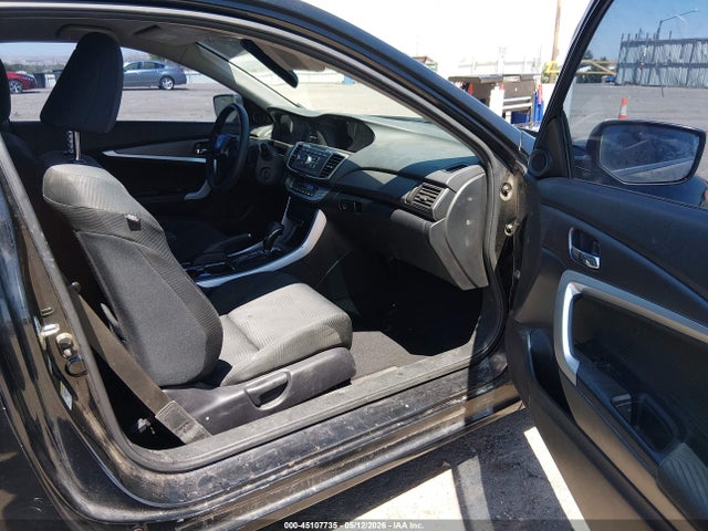 45107735 :رقم المزاد ، 1HGCT1B37EA016989 vin ، 2014 Honda Accord Lx-s مزاد بيع