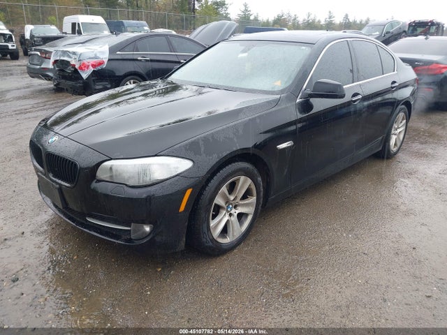 2013 Bmw 528i Xdrive მანქანა იყიდება აუქციონზე, vin: WBAXH5C57DDW15457, აუქციონის ნომერი: 45107782