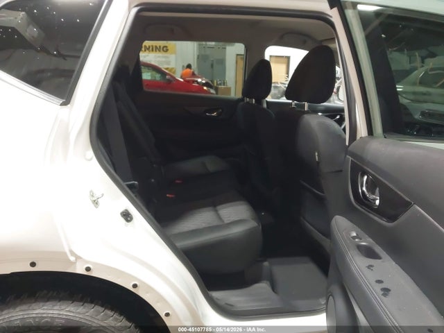 Продаж на аукціоні авто 2018 Nissan Rogue Sv, vin: KNMAT2MV3JP559631, номер лоту: 45107785