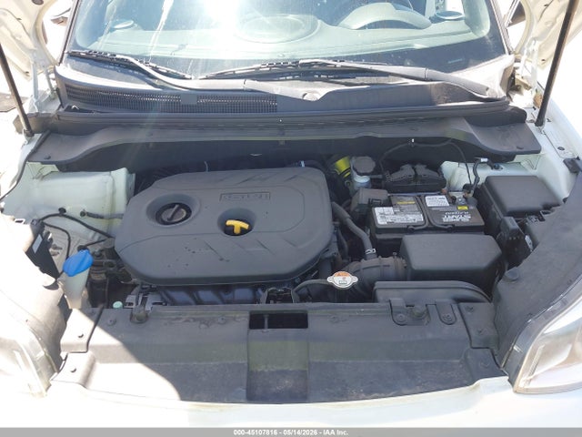 KIA SOUL + 2016 KNDJP3A53G7385549 Image 10