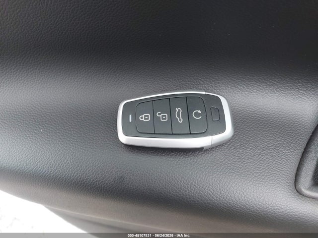2GNAXLEX8K6130844 Chevrolet EQUINOX LT