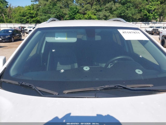 2GNAXLEX8K6130844 Chevrolet EQUINOX LT