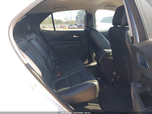 2GNAXLEX8K6130844 Chevrolet EQUINOX LT