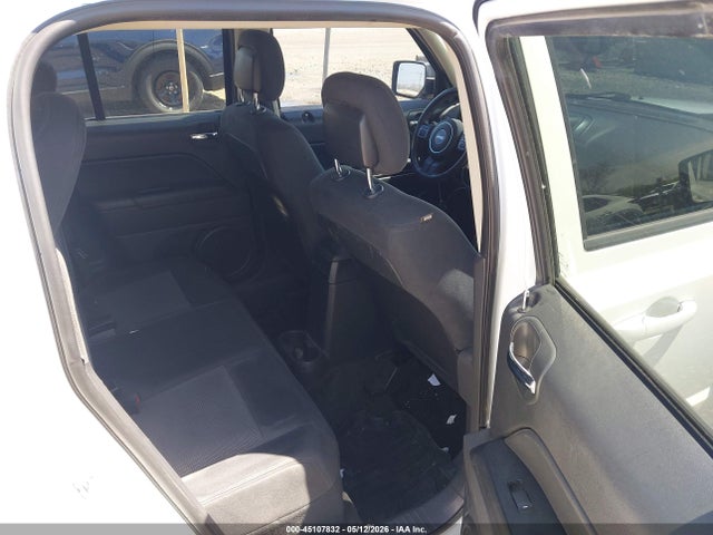 45107832 :رقم المزاد ، 1C4NJRFB8ED910365 vin ، 2014 Jeep Patriot Latitude مزاد بيع