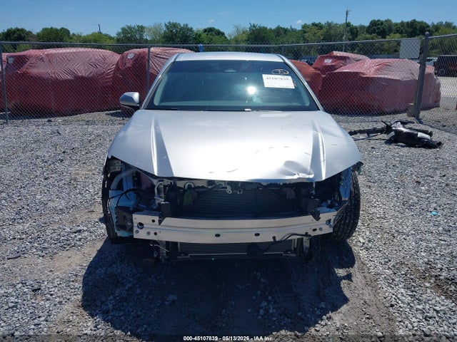 2026 Toyota Camry Le მანქანა იყიდება აუქციონზე, vin: 4T1DAACK3TU690224, აუქციონის ნომერი: 45107839