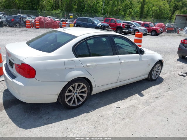 2011 Bmw 328i Xdrive მანქანა იყიდება აუქციონზე, vin: WBAPK7C53BA817479, აუქციონის ნომერი: 45107844