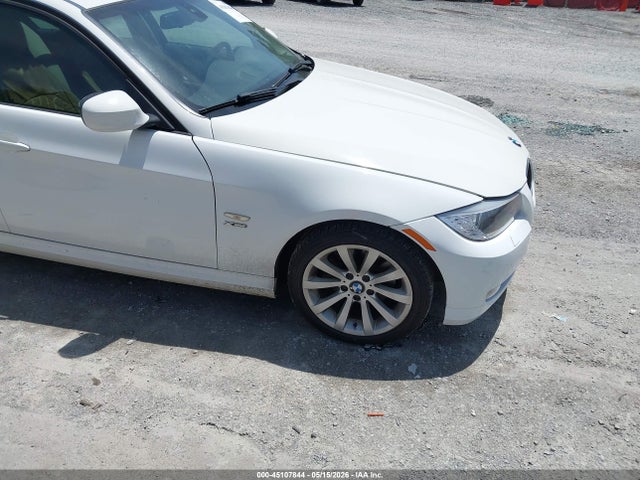2011 Bmw 328i Xdrive მანქანა იყიდება აუქციონზე, vin: WBAPK7C53BA817479, აუქციონის ნომერი: 45107844