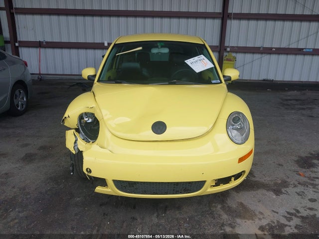 Aukcja sprzedaży 2010 Volkswagen New Beetle 2.5l Final Edition, vin: 3VWPW3AGXAM008418, numer aukcji: 45107854