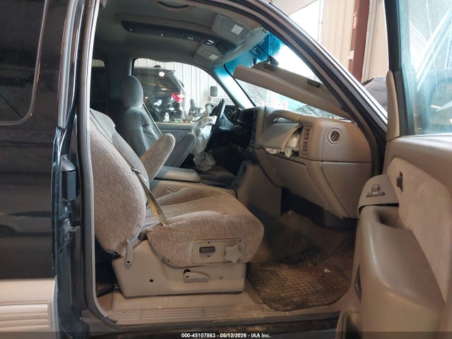 45107863 :رقم المزاد ، 1GCEK19T5XE230763 vin ، 1999 Chevrolet Silverado 1500 Ls مزاد بيع