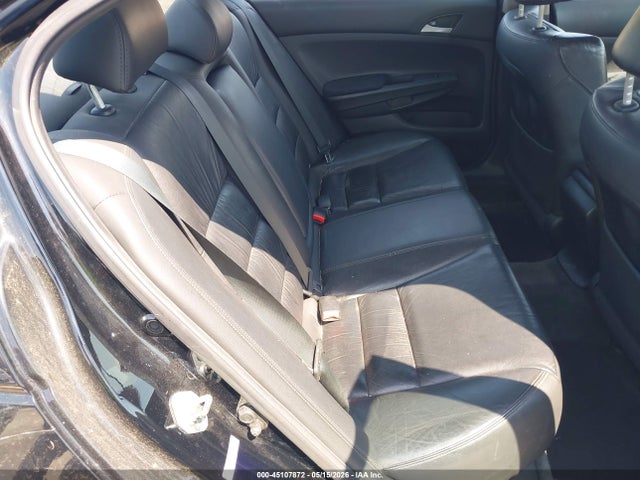 45107872 :رقم المزاد ، 1HGCP2F62BA059095 vin ، 2011 Honda Accord 2.4 Se مزاد بيع