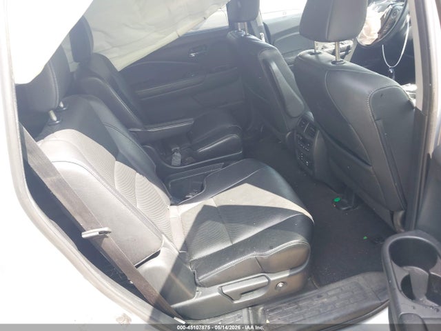 45107875 :رقم المزاد ، 5FNYF6H09HB044181 vin ، 2017 Honda Pilot Elite مزاد بيع