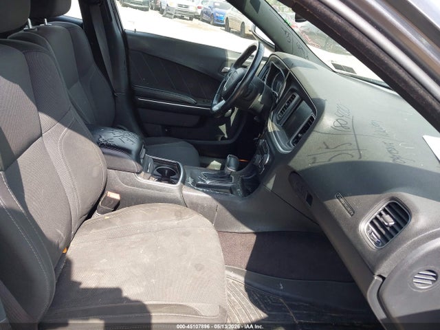 2C3CDXHG0GH234824 Dodge Charger Sxt