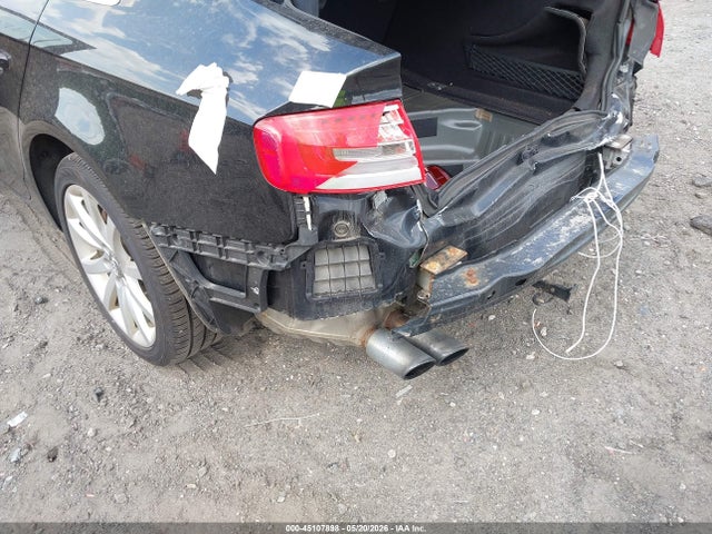 Aukcja sprzedaży 2013 Audi A4 2.0t Premium, vin: WAUFFAFL5DN038023, numer aukcji: 45107898