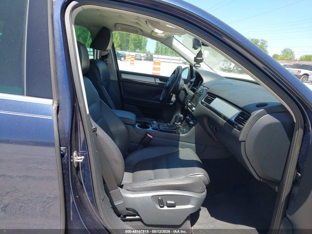 45107918 :رقم المزاد ، WVGEK9BP9CD006077 vin ، 2012 Volkswagen Touareg Tdi Sport مزاد بيع