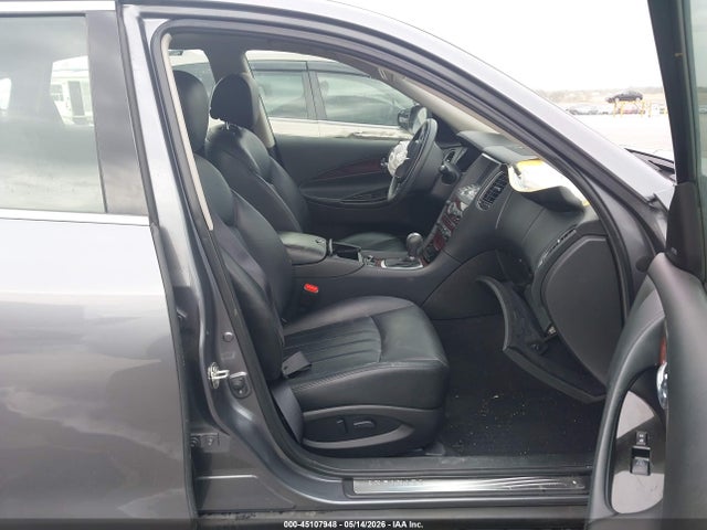 JN1BJ0RR4HM405924 Infiniti QX50