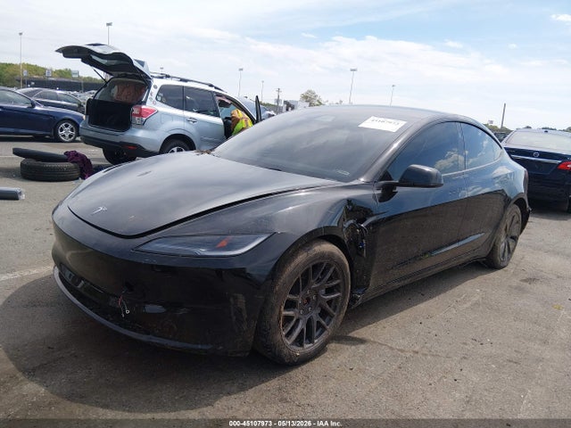 Tesla Model 3 Long Range All-wheel Drive 2025 5YJ3E1EB3SF884339 Image 2