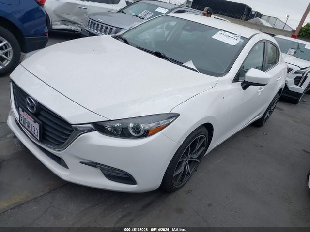 2017 Mazda Mazda3 Touring მანქანა იყიდება აუქციონზე, vin: 3MZBN1V77HM109566, აუქციონის ნომერი: 45108028