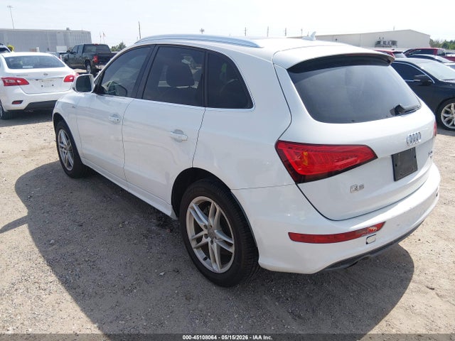 Audi Q5 3.0t Premium Plus 2014 WA1DGAFP1EA053583 Image 3