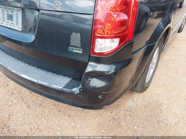 Auction sale of the 2012 Dodge Grand Caravan Sxt, vin: 2C4RDGCG4CR341957, lot number: 45108075