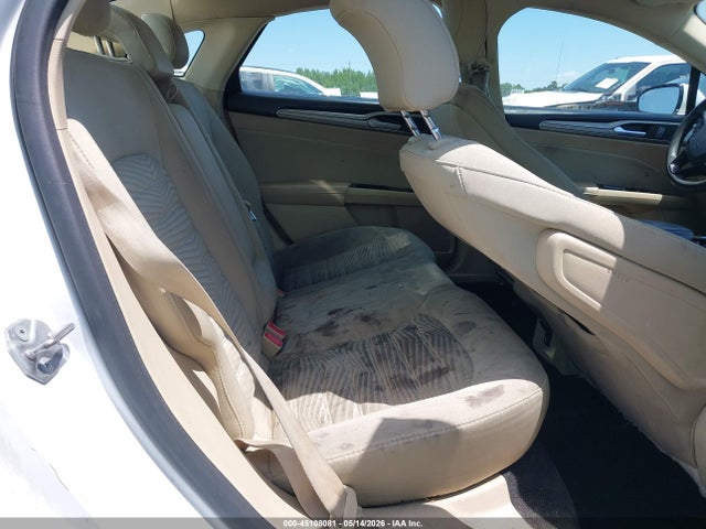45108081 :رقم المزاد ، 3FA6P0H79GR203489 vin ، 2016 Ford Fusion Se مزاد بيع