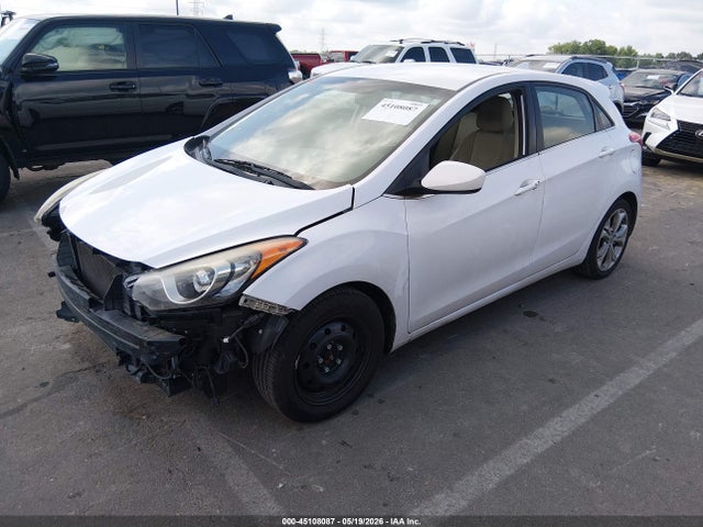 2013 Hyundai Elantra Gt მანქანა იყიდება აუქციონზე, vin: KMHD35LE5DU130055, აუქციონის ნომერი: 45108087