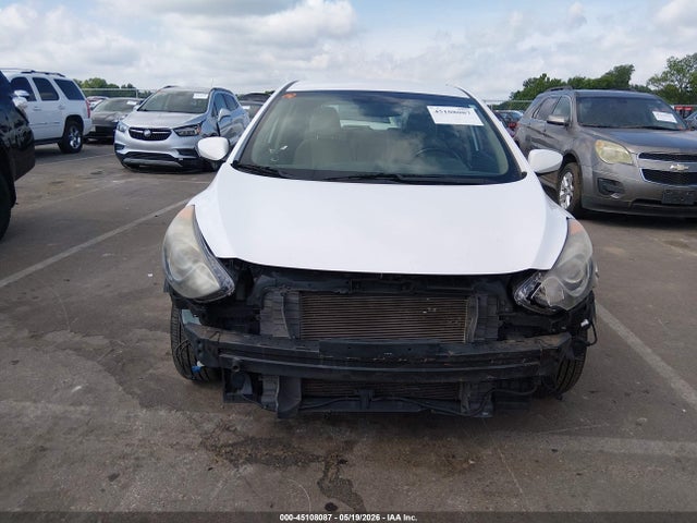 2013 Hyundai Elantra Gt მანქანა იყიდება აუქციონზე, vin: KMHD35LE5DU130055, აუქციონის ნომერი: 45108087
