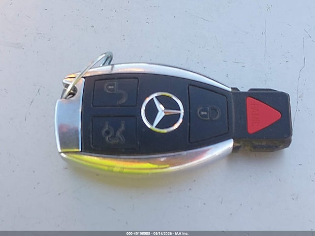 WDDWJ4KB4HF420436 Mercedes-Benz C 300 4matic