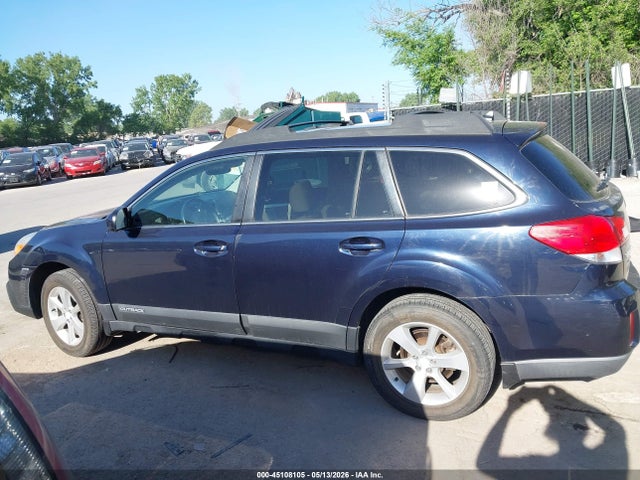 Продаж на аукціоні авто 2014 Subaru Outback 2.5i Premium, vin: 4S4BRCCC1E3200876, номер лоту: 45108105