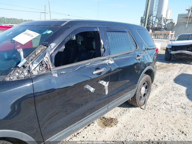 Продажа на аукционе авто 2018 Ford Police Interceptor Utility, vin: 1FM5K8AR1JGA21889, номер лота: 45108116