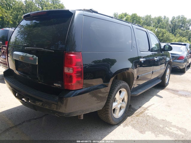 Продажа на аукционе авто 2007 Chevrolet Suburban 1500 Lt, vin: 3GNFK16317G208865, номер лота: 45108173