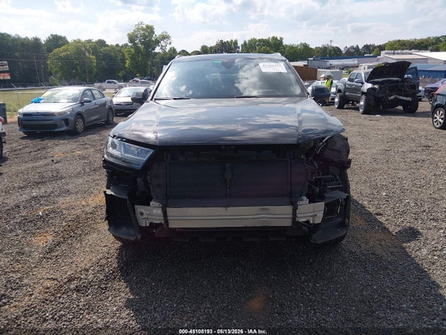 Продажа на аукционе авто 2017 Audi Q7 3.0t Premium, vin: WA1VAAF72HD057070, номер лота: 45108193