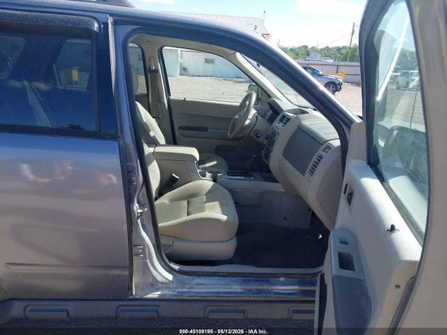 Продаж на аукціоні авто 2008 Ford Escape Xlt, vin: 1FMCU93Z08KA75776, номер лоту: 45108195