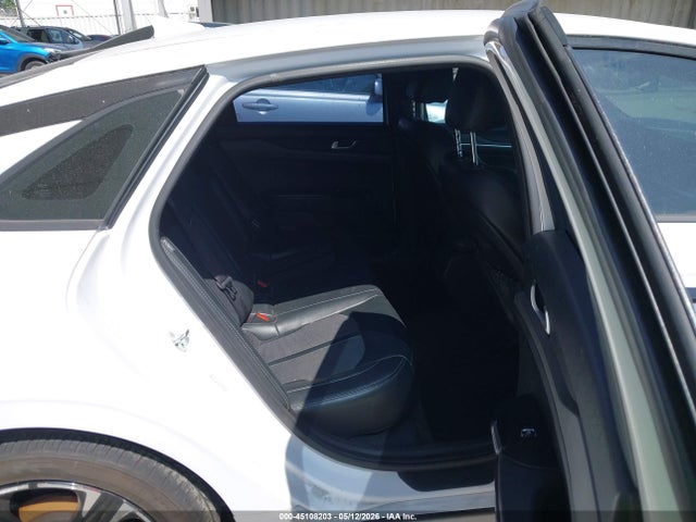 5XXG64J21NG088597 KIA K5 Gt-line