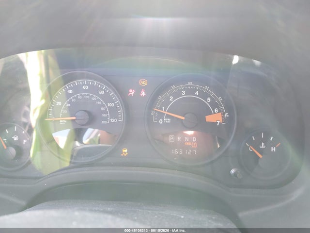 2014 Jeep Compass Sport მანქანა იყიდება აუქციონზე, vin: 1C4NJDBBXED828744, აუქციონის ნომერი: 45108213