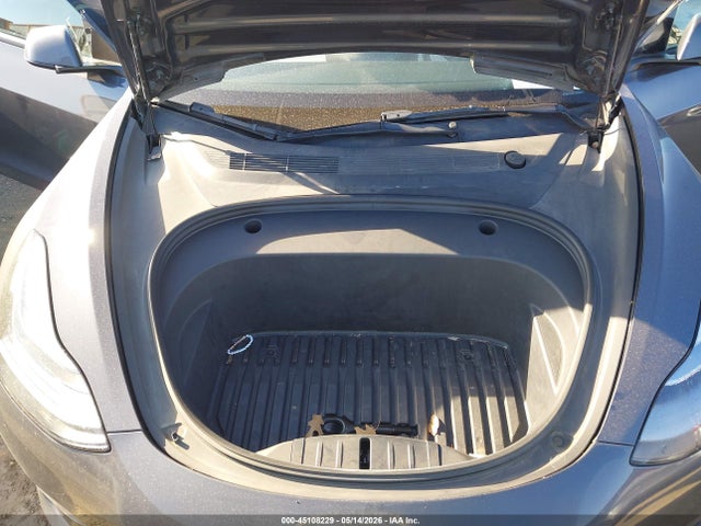 Продажа на аукционе авто 2022 Tesla Model 3 Long Range Dual Motor All-wheel Drive, vin: 5YJ3E1EBXNF305402, номер лота: 45108229