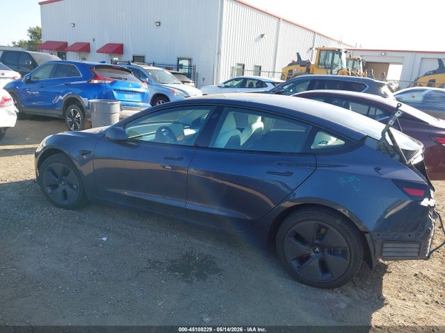 Продажа на аукционе авто 2022 Tesla Model 3 Long Range Dual Motor All-wheel Drive, vin: 5YJ3E1EBXNF305402, номер лота: 45108229