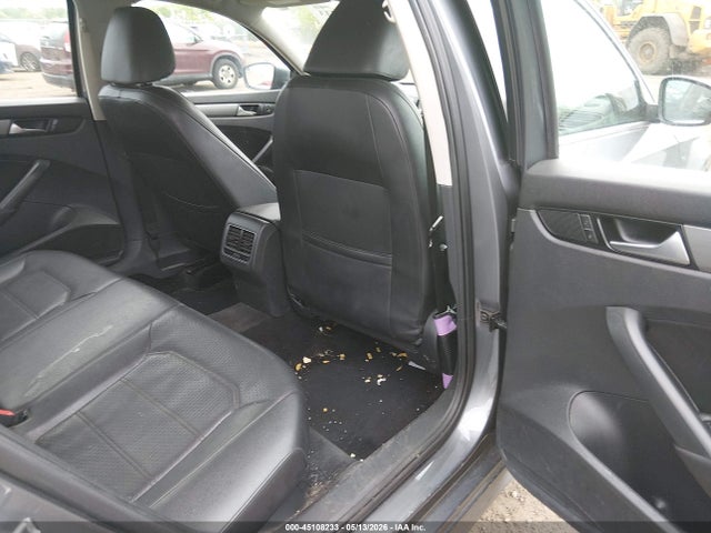 Продажа на аукционе авто 2015 Volkswagen Passat 1.8t Se, vin: 1VWBT7A31FC038293, номер лота: 45108233