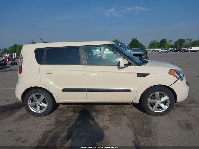 Продаж на аукціоні авто 2010 Kia Soul !, vin: KNDJT2A26A7073874, номер лоту: 45108236