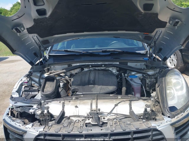 45108318 :رقم المزاد ، WP1AA2A52HLB02755 vin ، 2017 Porsche Macan مزاد بيع