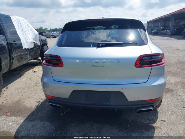 45108318 :رقم المزاد ، WP1AA2A52HLB02755 vin ، 2017 Porsche Macan مزاد بيع