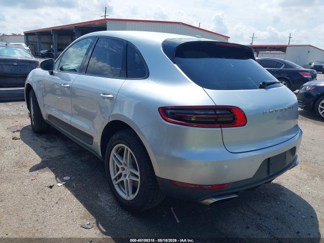 45108318 :رقم المزاد ، WP1AA2A52HLB02755 vin ، 2017 Porsche Macan مزاد بيع