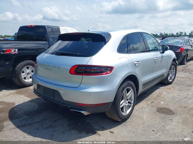 45108318 :رقم المزاد ، WP1AA2A52HLB02755 vin ، 2017 Porsche Macan مزاد بيع