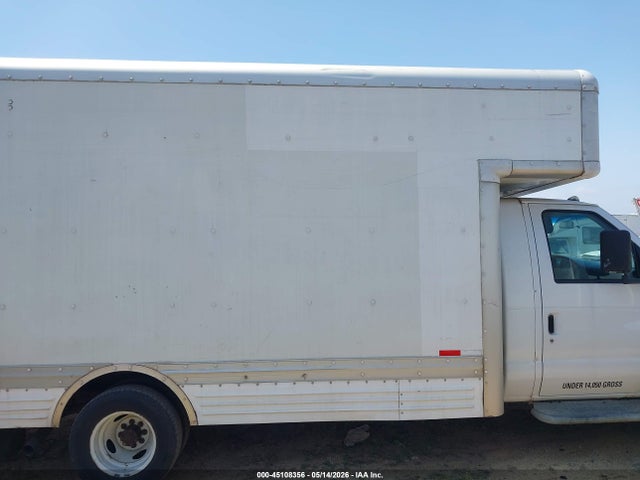 45108356 :رقم المزاد ، 1FDXE45SX7DA80634 vin ، 2007 Ford E-450 Cutaway مزاد بيع