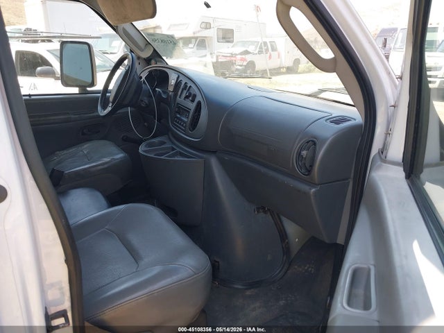 45108356 :رقم المزاد ، 1FDXE45SX7DA80634 vin ، 2007 Ford E-450 Cutaway مزاد بيع
