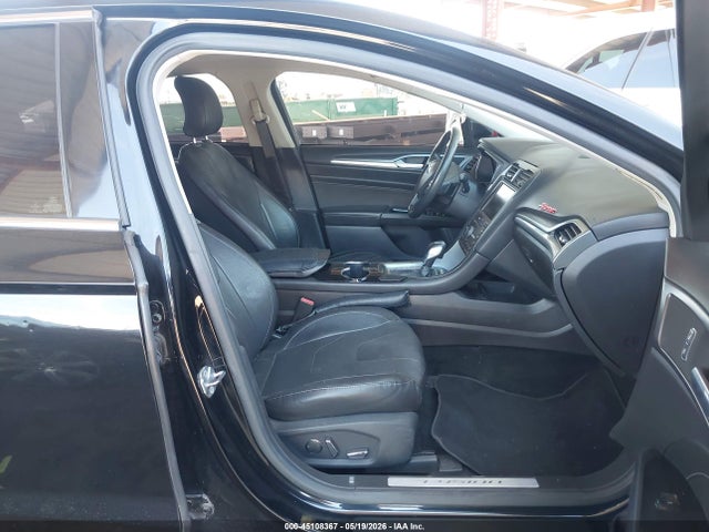 3FA6P0K92GR171818 Ford Fusion Titanium