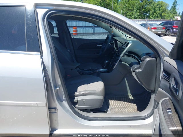 Продаж на аукціоні авто 2015 Chevrolet Malibu 1lt, vin: 1G11C5SL2FF239709, номер лоту: 45108379