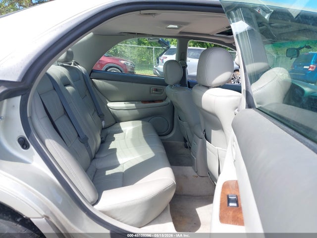 Продажа на аукционе авто 1997 Lexus Es 300, vin: JT8BF22G7V0077371, номер лота: 45108396