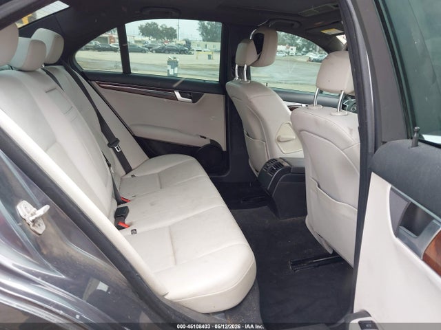 WDDGF4HB5EA932986 Mercedes-Benz C 250 Sport